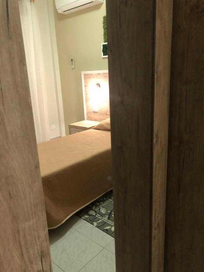 Hotel Centrale Quartu SantʼElena Екстериор снимка